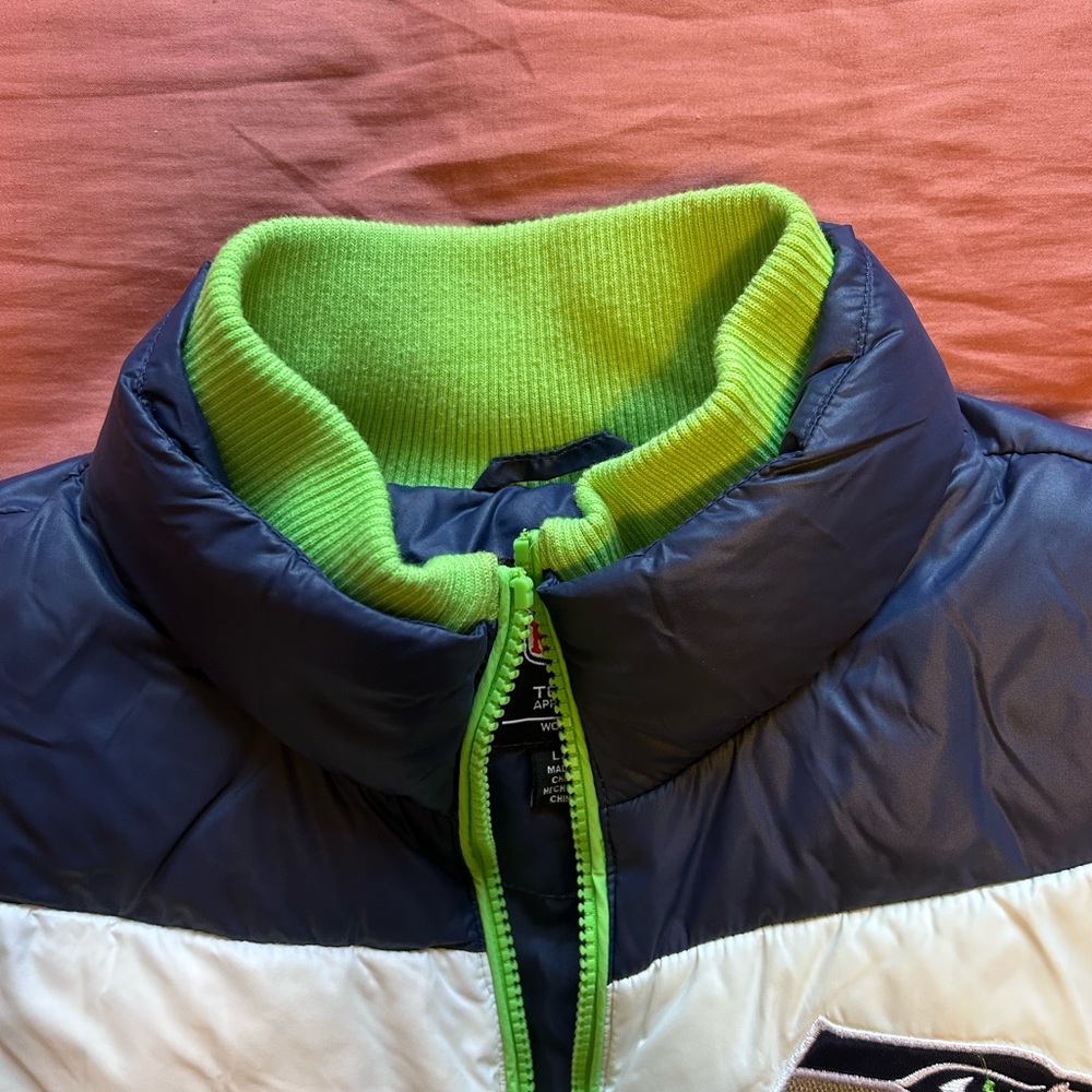 NFL Seattle Seahawks Women’s Vest Team Apparel - Picture 4 of 12